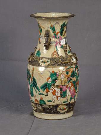 CHINE Nankin Vase balustre en grès porcelaineux, 