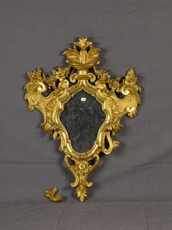 Miroir cartouche contourné, le cadre de bois 