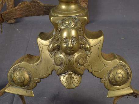 Paire de Feux Marmouset en bronze. XVIIIe siècle H