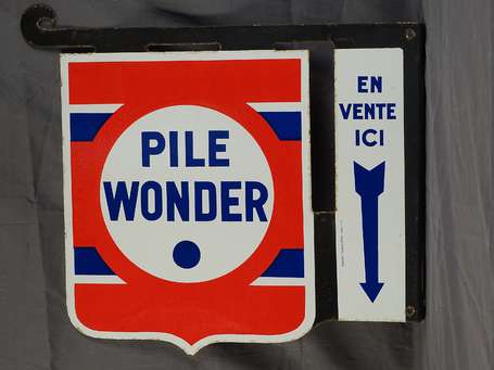 PILE WONDER : Enseigne émaillée double-face à 