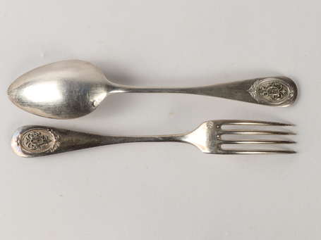 Six couverts à entremets en argent modèle 
