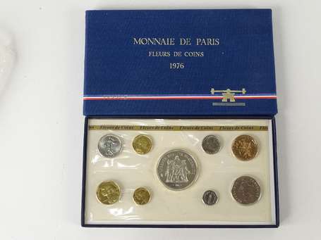 1 Coffret monnaie Paris fleur de coin 1976