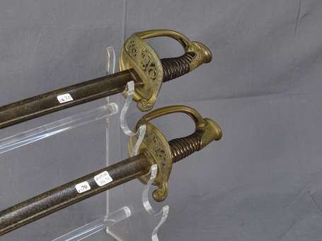 Deux Sabres d'officier 1854, dans l'état