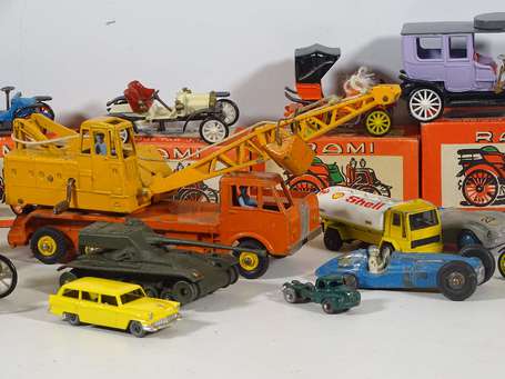 Dinky toys/Rami - Lot de vehicules - certaines 