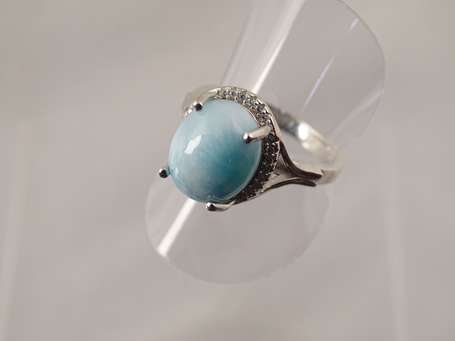 Bague en argent 925 millièmes sertie d'un larimar 