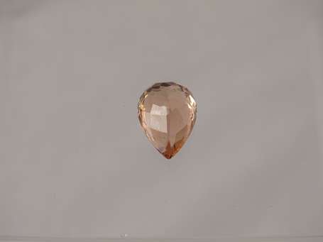 Rare tourmaline rose orangée taille poire 5.79 cts