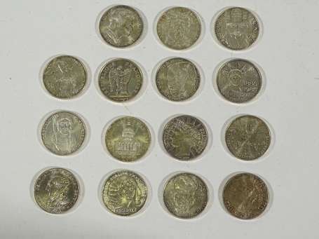 Lot de 15 monnaies de 100 francs en argent. P. 225