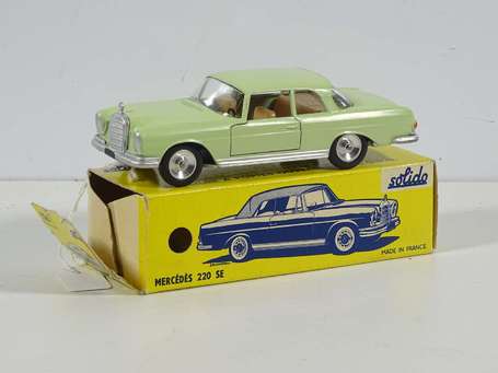 Solido - Mercedes 220 se - couleur vert clair, 