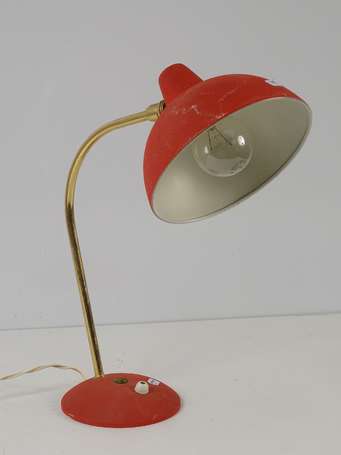 Lampe de bureau en laiton, le pied et l'abat-jour 