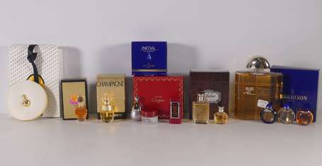 Lot de miniatures de parfum dont CARTIER, RALPH 