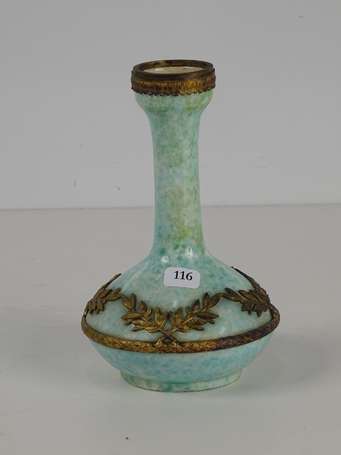 MILLET Paul (1870-1950), vase soliflore en 