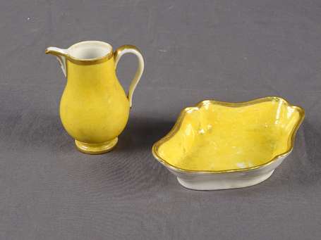 Bassin et pot miniature en porcelaine émaillé 