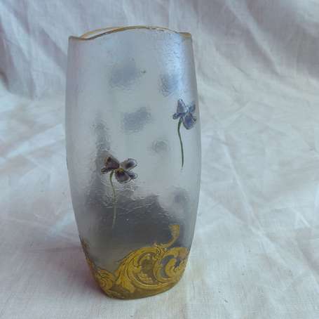 MONTJOYE Petit Vase ovoïde plat en verre givré 