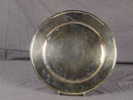 RAVINET D'ENFERT Plat rond en métal argenté, 