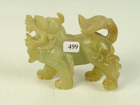 Statuette de Qilin en pierre dure céladon, les 