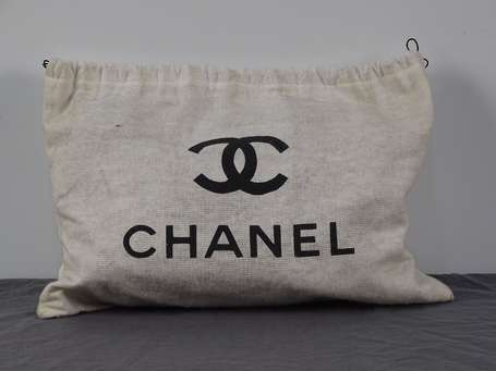 CHANEL, sac en agneau noir partiellement 