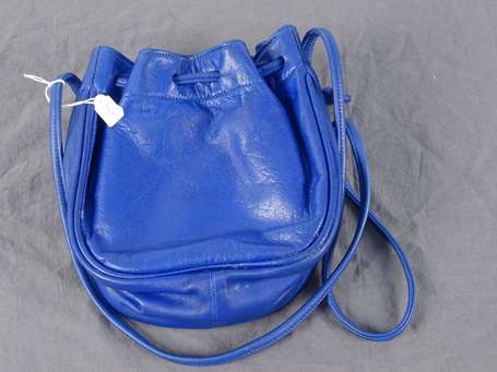 MAC DOUGLAS, petit sac en agneau bleu denim, 