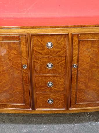 Buffet enfilade en placage d'acajou chenillé, la 
