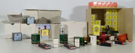 Gros vrac de miniatures et échantillons de parfums