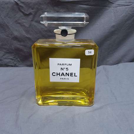 CHANEL N° 5 Flacon factice géant en verre, le 