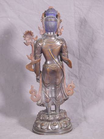 ASIE DU SUD EST - Boddhisatva en bronze patiné, la