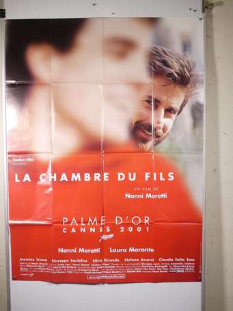 Lot d'environ 40 grandes affiches de cinéma dont 