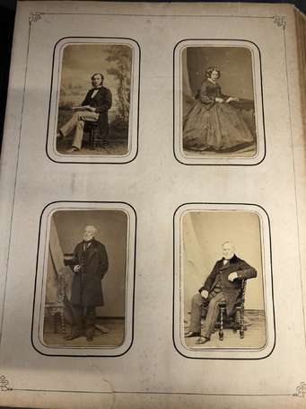 Album de Photos CDV , famille bourgeoise