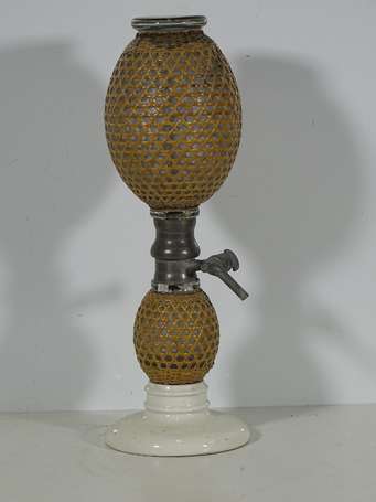 SIPHON : Modèle Briet à 2 boules cannées. H : 47.