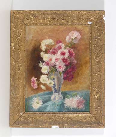 ECOLE FRANCAISE XXème siècle. Bouquet. Huile sur 