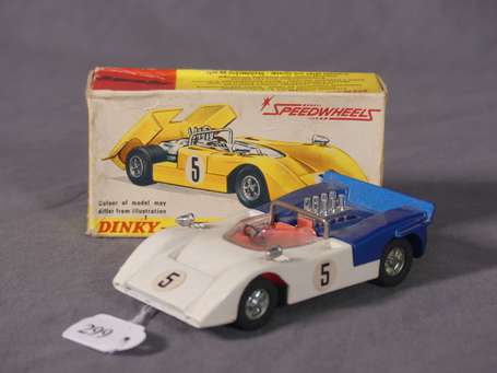 Dinky toys GB - Mc Laren M8A - neuf en boite 