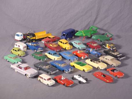 Dinky toys France  - Lot de 25 véhicules - 