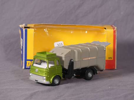 Dinky toys GB - Camion Befdford refuse wagon - 