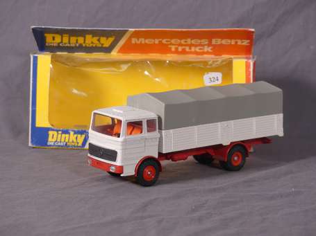 Dinky toys GB - Camion Mercedes bâché - neuf en 