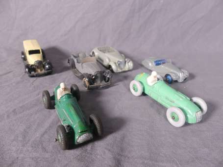 Dinky toys GB - Lot de 6 voitures  - retouches de 