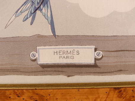 HERMES Paris - Carré en twill de soie imprimée 