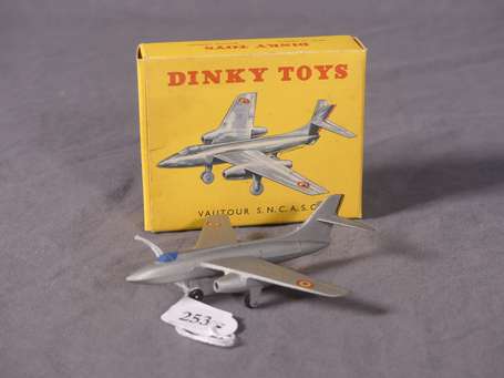 Dinky toys France - Avion militaire Vautour - très