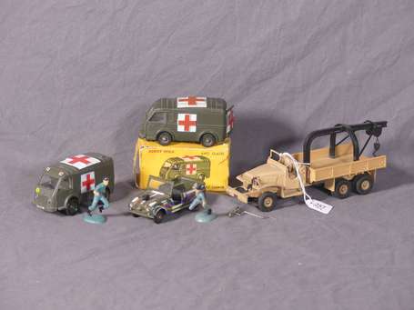 Dinky toys France - 4 véhicules militaires - Gmc, 