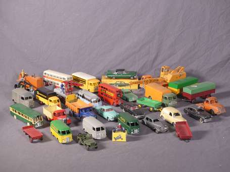 Dinky toys France  - Lot de 25 véhicules - 