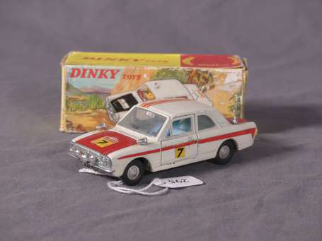 Dinky toys GB - Ford Cortina rallye - très bel 