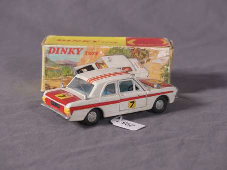 Dinky toys GB - Ford Cortina rallye - très bel 