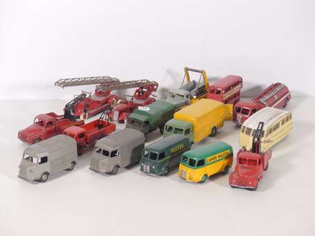 Dinky toys - Ensemble de 15 véhicules - état 