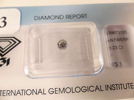 Diamant sur papier calibrant 0,23 carat, VS1, F, 