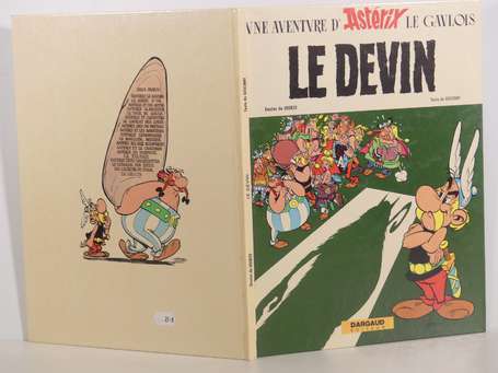 Uderzo et Goscinny : Astérix 19 ; Le Devin en 