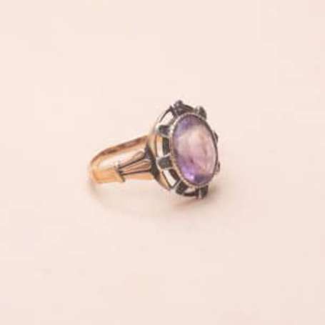 Bague en or rose 18K (750°/00) ornée d'une 