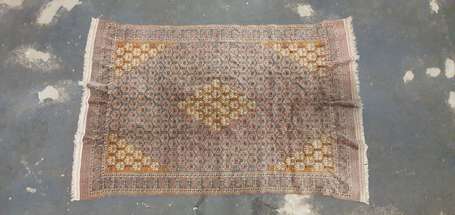 Tapis Turkmène (chaîne, trame et velours en 