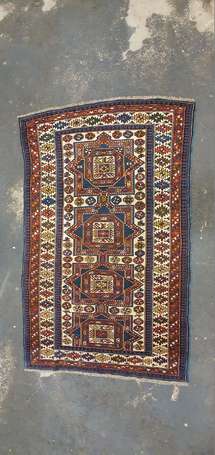 Tapis Kazak (chaîne, trame et velours en laine), 