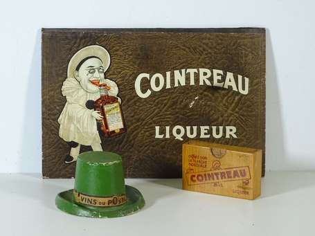 COINTREAU : Boîte à jetons. On y joint un 