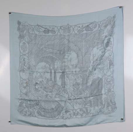 HERMES Paris - Carré en twill de soie imprimé et 