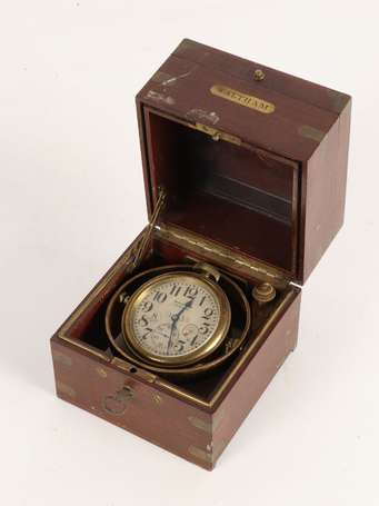 Petit chronomètre de marine signé sur le cadran 