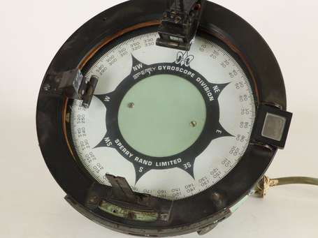 Belem - Compas gyroscope Sperry Rand Limited avec 